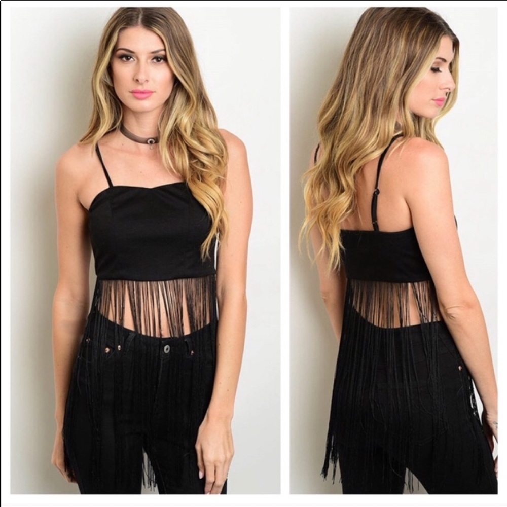 NWT Fringe Hem Detailed Crop Top Medium